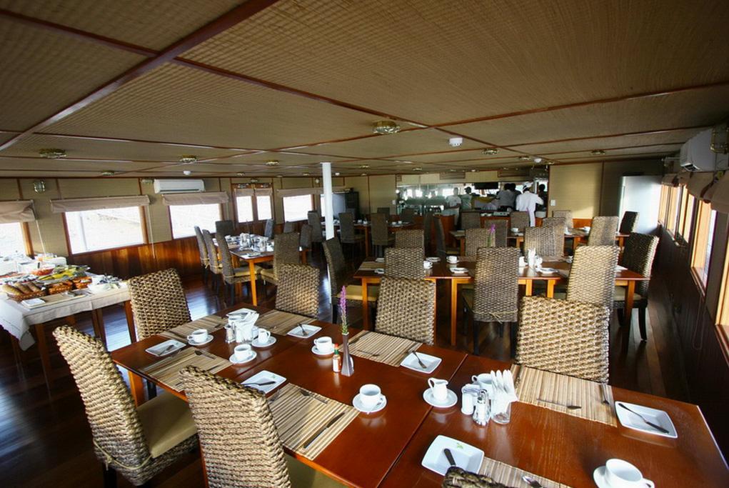 Restaurante principal RV Indochine