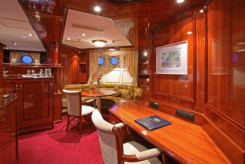 Owner's Suite Royal Clipper