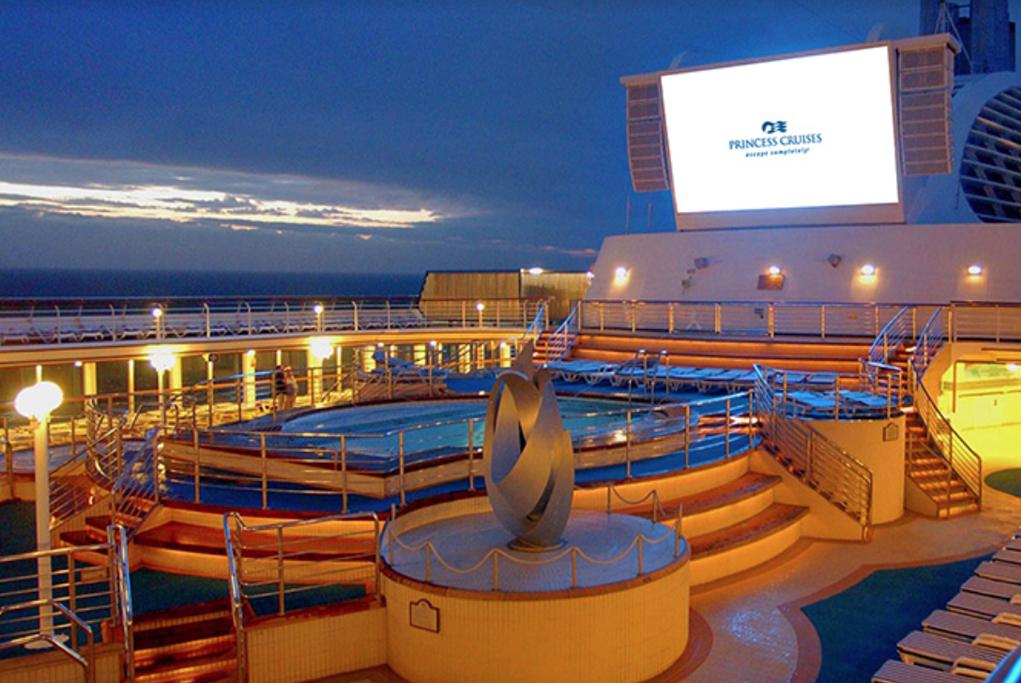 Piscina Sea Princess