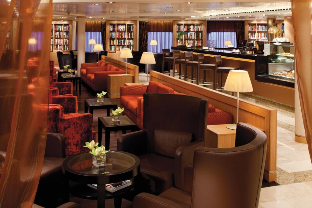 Seabourn Square Seabourn Odyssey