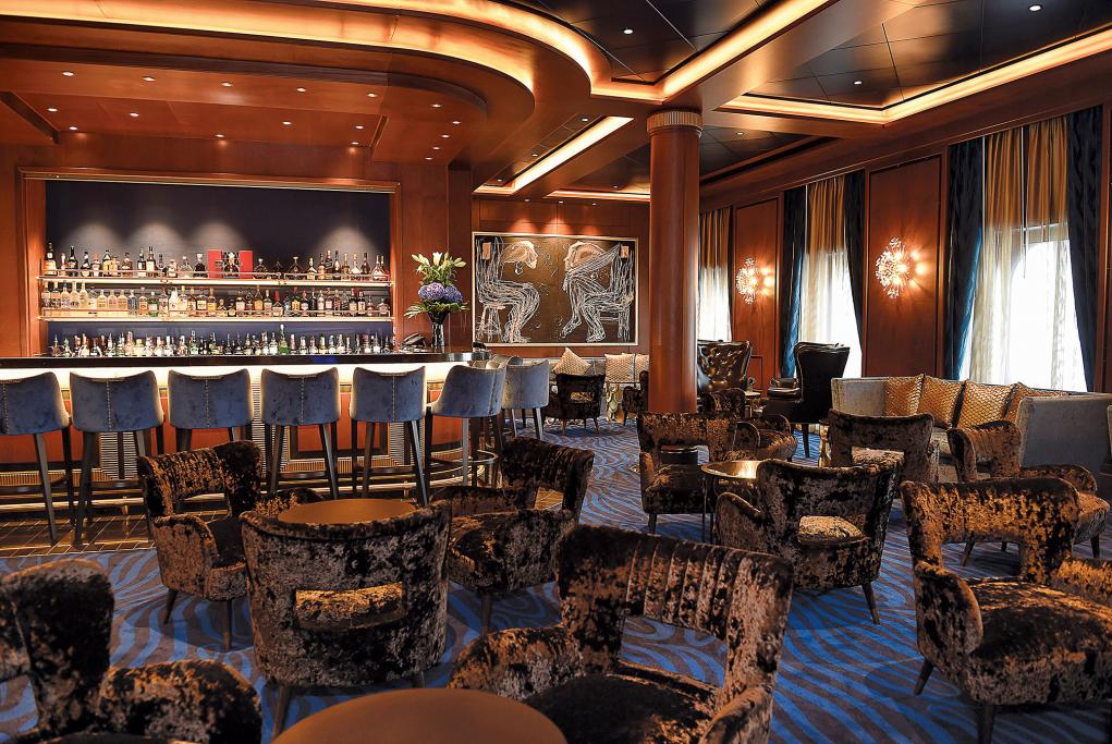 Camarote Explorer Lounge - Seven Seas Explorer