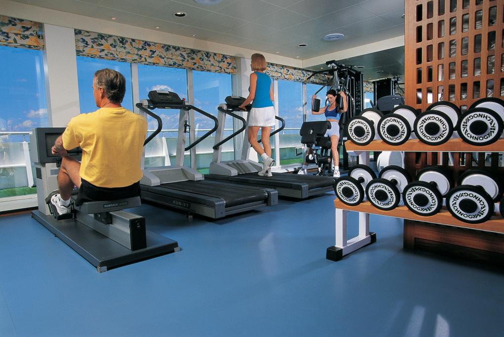 Camarote Gimnasio, golf y más - Seven Seas Navigator