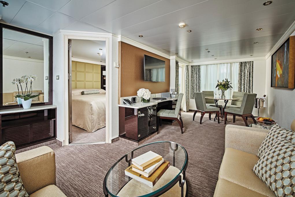 Navigator Suite Seven Seas Navigator