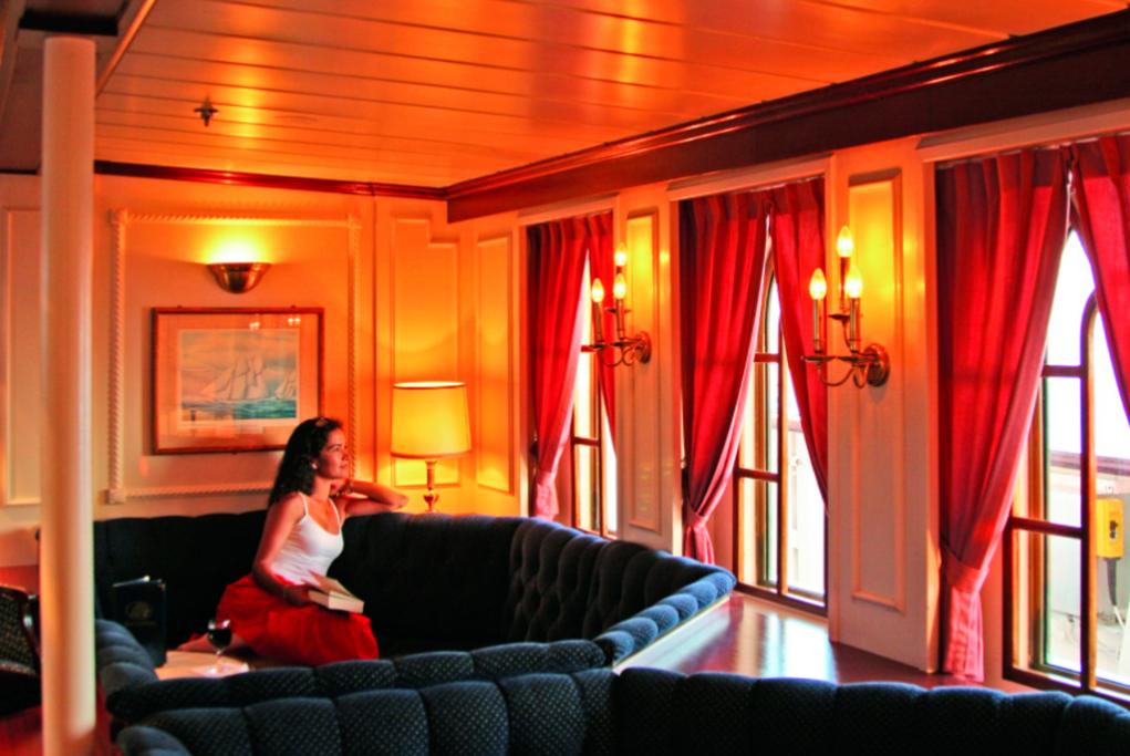 Salon Star Clipper