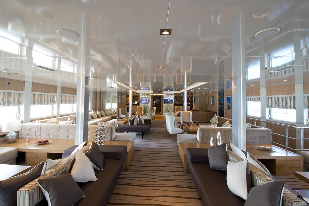 Camarote Salón lounge - MY Variety Voyager