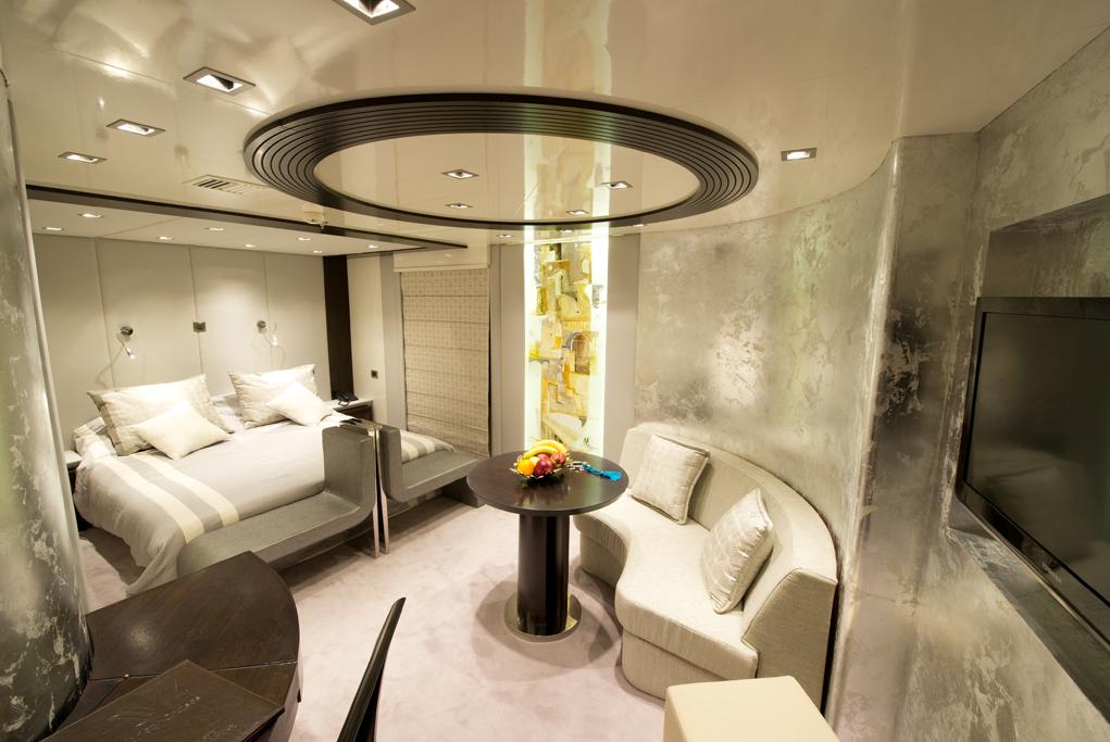 Owner's Suite MY Variety Voyager