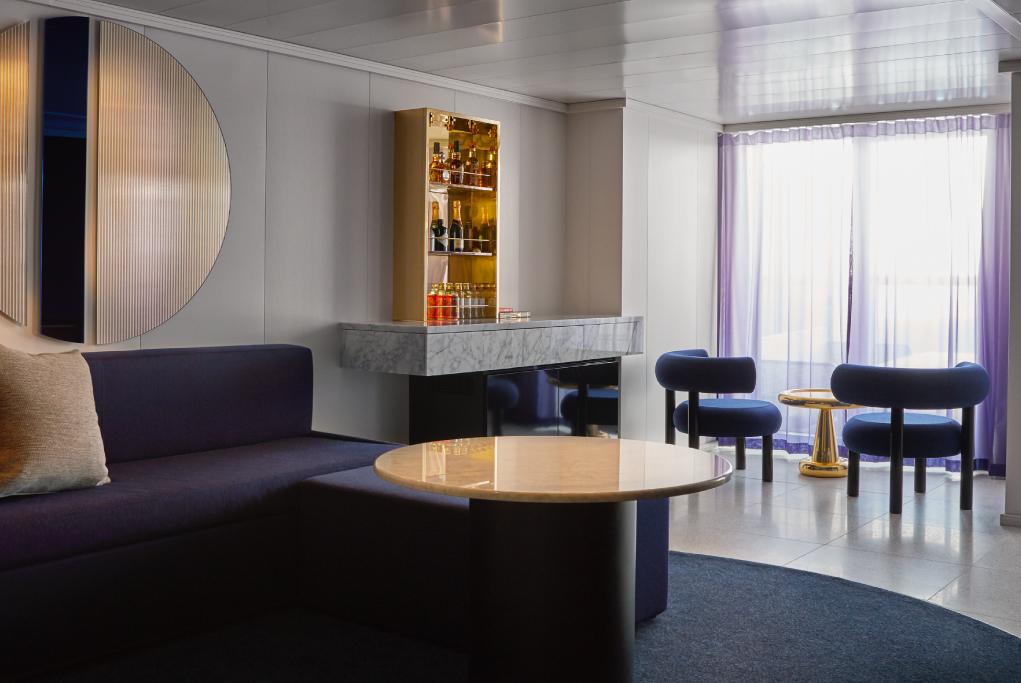 Posh Suite Brilliant Lady