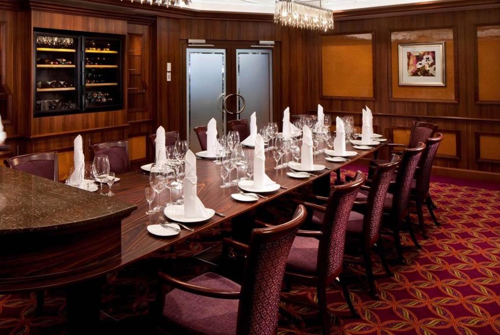 Restaurante Chefs Table Vision of the Seas