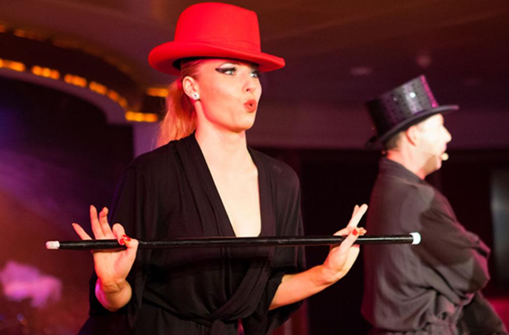 Cabaret Azamara Pursuit