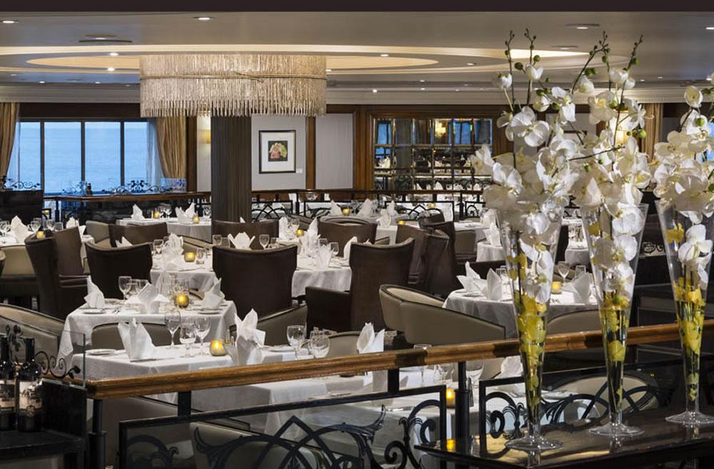 Camarote Restaurante Discoveries - Azamara Pursuit