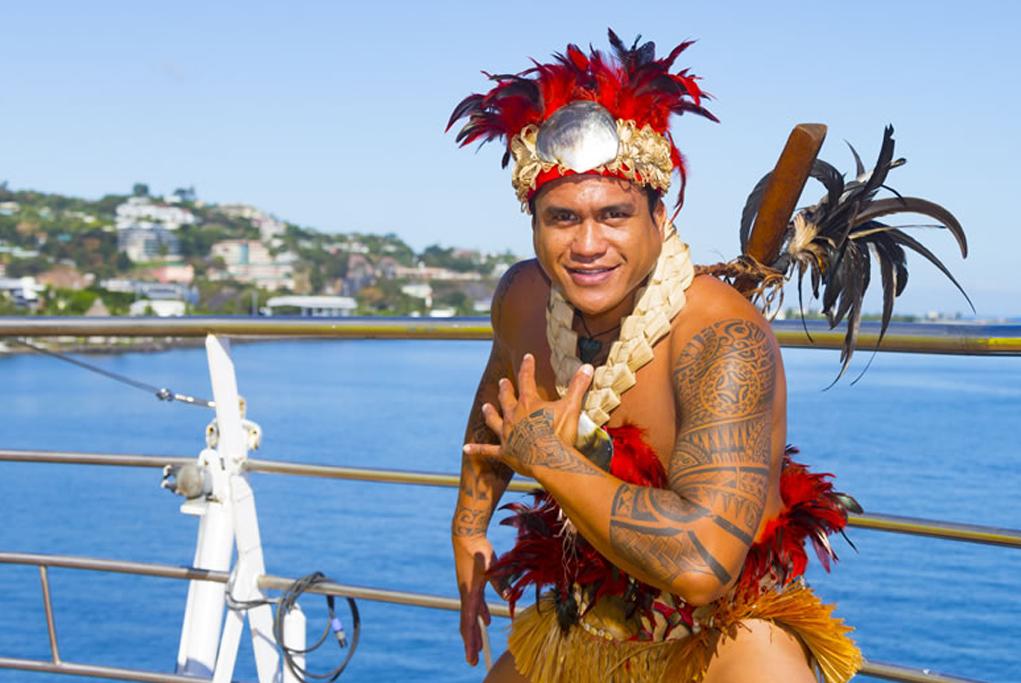 Tatuajes a bordo - Aranui