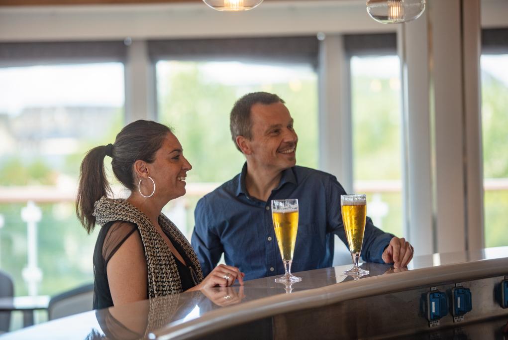 Ambiente español - Alma Cruceros