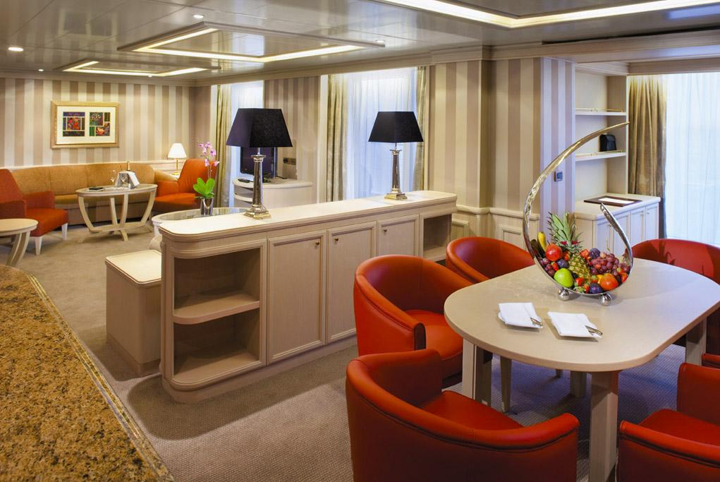 Suites espaciosas con vistas al mar - Silversea