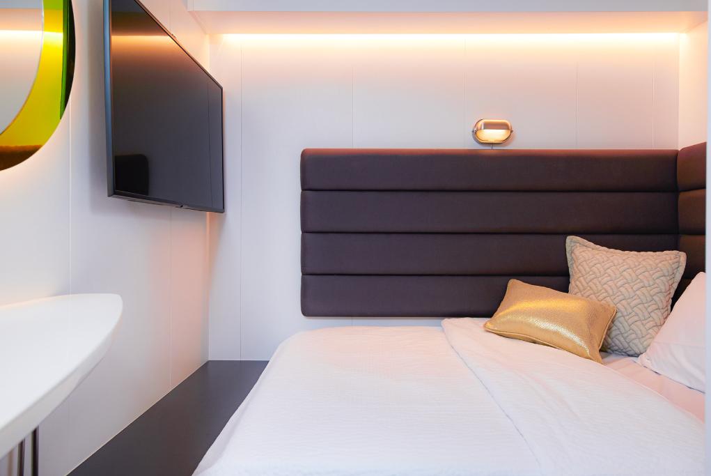 Camarotes Singles  - Virgin Voyages