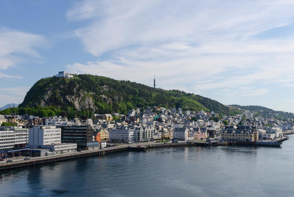 Montaña de Azúcar - Alesund