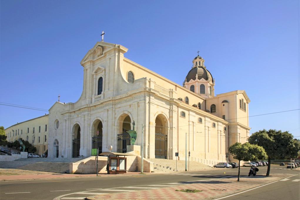 Santuario de Nuestra Señora de Bonaria - Cagliari - Cerdeña